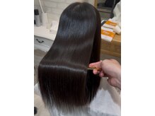 ニカ(NIKA)