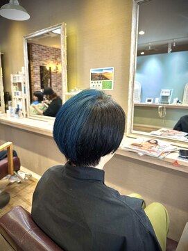 ヘアーメイクロージー 八軒店 (HAIR MAKE ROSY) 30代40代50代絶壁解ひし形小顔ネイビーマッシュショート大人ボブ