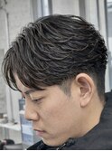 フェザーショートセンターパート