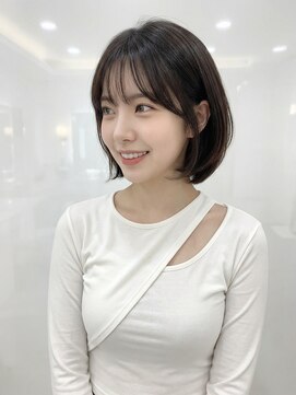 アロン(ALLON) 地毛風ダークグレージュ×丸みショートボブ