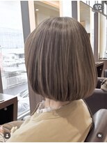 デフィ 都南店(defi)&nbsp;極細ハイライト×まろやかベージュの大人可愛いまとまりボブ