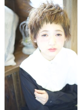 アンティーク(antique) ショートグラデーション