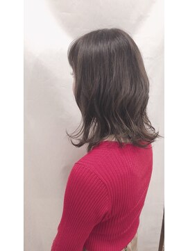 ネオリーブエクラ 上野御徒町店(Neolive eclat) デザインカラー×アッシュブラウン　neolive eclat 上野御徒町