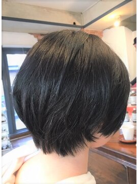 ティンク Hair Tink ナチュラルショート