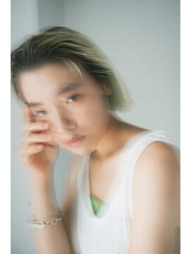 ルーム(Loom.) 切りっぱなしボブニュアンスグリーン【Loom./明治神宮前/原宿】