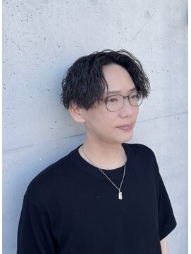 シフト メンズ オンリー サロン 薬院店(SHIFT Men's only salon) ツイストスパイラルセンターパート