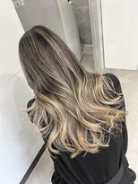 オリ(‘Oli)&nbsp;ホワイトエアタッチバレイヤージュ