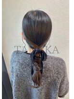 【タイトポニーテール】/結婚式/二次会/同窓会/銀座/有楽町