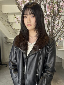 アクアオモテサンドウ(ACQUA omotesando) △大人可愛いロングレイヤーカット黒髪ロングブルーブラック