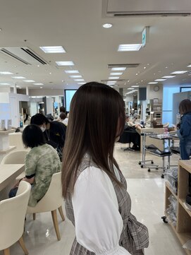 ケンジ 平塚ラスカ店(KENJE) ミルクティーグレージュ