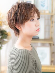 カバーヘア ブリス 戸田公園西口店(COVER HAIR bliss)&nbsp;アシンメトリーくせ毛風ミニボブマッシュa戸田公園20代30代40代