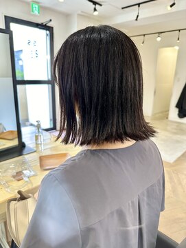 ファイブシーン アオヤマ(5SCENE AOYAMA) 切りっぱなしボブミニボブパーマくびれボブ外ハネボブブリーチ