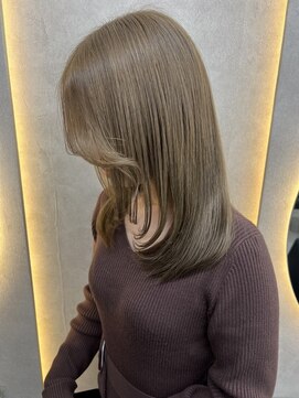 ルノン フィージュ(LUNON fieju) ミルクティーベージュ/グレージュカラー/ブリーチ必須カラー