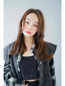 トクテ 高円寺(tokute) くびレイヤーエモージュ前髪ピンクベージュワンカール【高円寺】