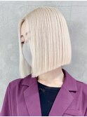 ボブ韓国ヘア美髪ホワイトグレージュ_ba340511
