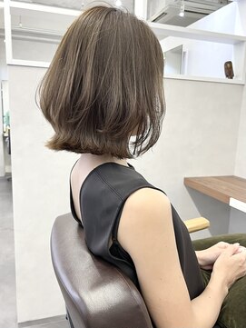 オウル(Owll) ☆Owll☆レイヤーボブオリーブベージュ☆