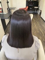 ヨンセンチメートルヒロサカ(4cm HIROSAKA)&nbsp;髪質育成トリートメント