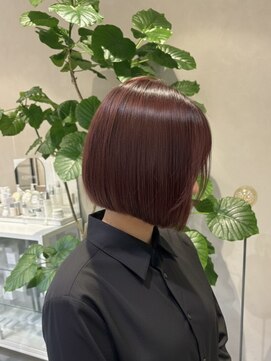 スリー(Three) 【ボブ×ワインレッド】