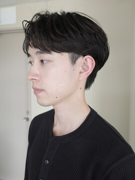 アイヴィ 表参道(IVY) センターパート×ニュアンスパーマ