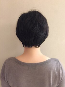 ロンド 銀座(Lond) すっきり小頭ショートヘア♪  担当 中野千帆