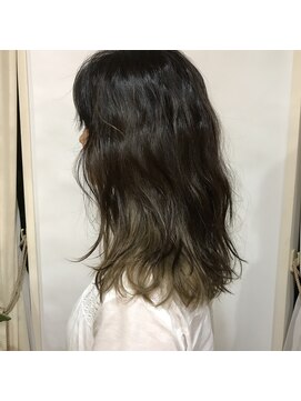 メロウ(MELLOW) ブリーチハイライト×レゲエオリーブ