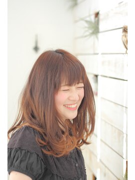 ニーノ(nino) ミディアムスタイル