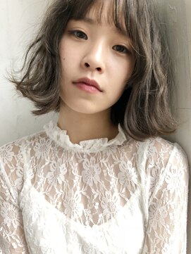 チェルシー 表参道 学生限定 外国人のくせ毛風パーマ専用ロッドを使ったパーマ