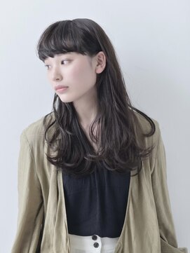 キッカ(kicca) 【kicca】厚めバング無造作カール