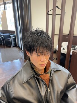 オアシス(OASIS) ミディアムウルフ×シャドーパーマ