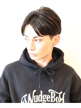 アイ(I.) 【 Ｉ. 】刈り上げツーブロックアップバング短髪黒髪　川口