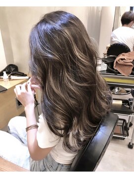 ジーナ 難波(Zina) 髪質改善＊ハイライト＊美髪【Zina 難波】