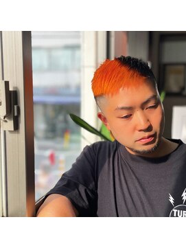 フリーダムデザイン(FreeDoM Design hair&nail) ツートンカラーフェード【代々木上原/幡ヶ谷/渋谷区】