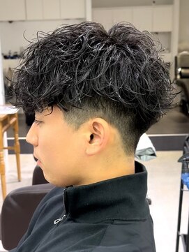 オーシャントーキョー 心斎橋(OCEAN TOKYO WEST) 波巻きパーマメンズツイストスパイラルパーマツーブロック