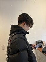 スケール(SCALE)&nbsp;メンズセンターパートヘアスタイル