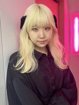 ダズリングディア(Dazzling Deer) 抜きっぱなしブロンド/ブロンド/ホワイトブロンド