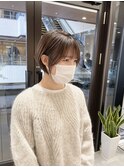 ホワイトベージュ白髪ぼかしハイライトバレイヤージュ