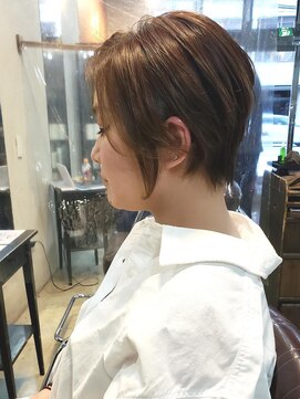 クレメント サロン ブル(Clement Salon Bull) 【松戸BULL】サロンスタイル☆骨格美ショート