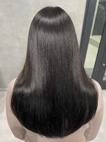 シャルムバイケンジ(Charm.by KENJE)&nbsp;銀座髪質改善レイヤーカット白髪ぼかしハイライト縮毛矯正有楽町