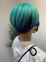 トゥーン 川崎店(TOON)&nbsp;アンブレラカラーエメラルドグリーン&バイオレット/刈り上げ