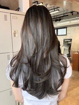 エインアンリー 明治神宮前(AIN.ANLY.) うるツヤオリーブベージュモテ髪色気暗めカラー美髪大人ヘア