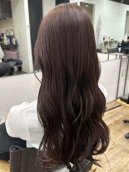 イリス(Iris)の写真/トレンドを抑えたデザインで一気に垢抜け♪伸ばしかけの髪でも、扱いやすいスタイルに仕上げます◎