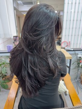 オルカ(ORCA) ミディアムレイヤーカット/髪質改善/韓国/黒髪/小顔/前髪/新宿