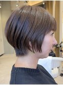 表参道白髪ぼかしウルフショートカットベージュアッシュ30代40代