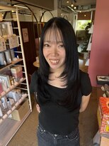 グート ヘアーメイク(gut HAIR MAKE)&nbsp;ブルーブラック×レイヤーカット