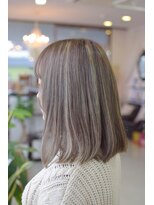 ヘアアンドメイク ムーア(Muuua)&nbsp;ベージュカラー