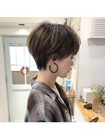 レンク(LENC)&nbsp;Coast.ショートヘア×ハイライト×グラデーションカラー