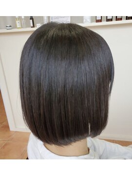 髪質改善美容室 エミ(emi) 自然な縮毛矯正