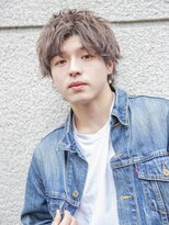 アイヴィー(IVY)&nbsp;小久保style☆センターパートツイストスパイラルコンマヘア