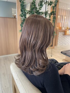 アドラーブル 長岡リップス旭岡店(adorable) 大人ゆるカール×ハイライトベージュ×20代30代