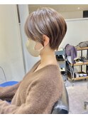 シルキーベージュデザインカラー斜めバング束感ショート【中村】